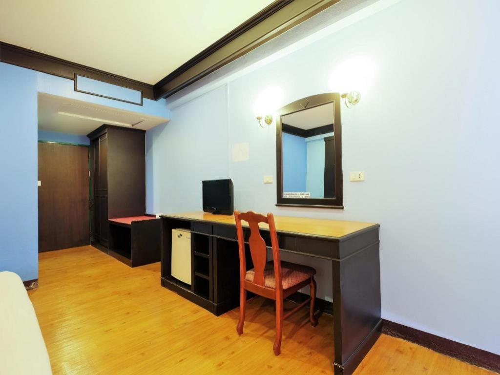Oyo 565 Trang Hotel المظهر الخارجي الصورة