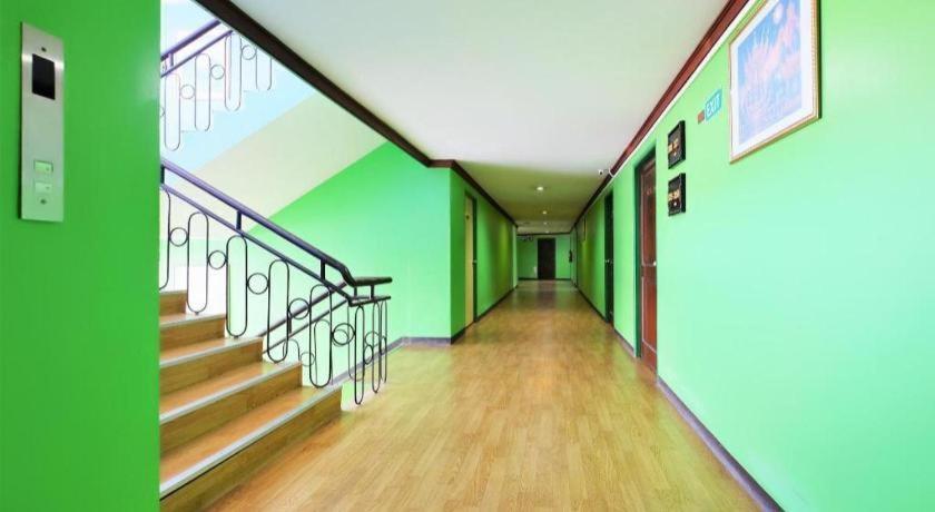 Oyo 565 Trang Hotel المظهر الخارجي الصورة