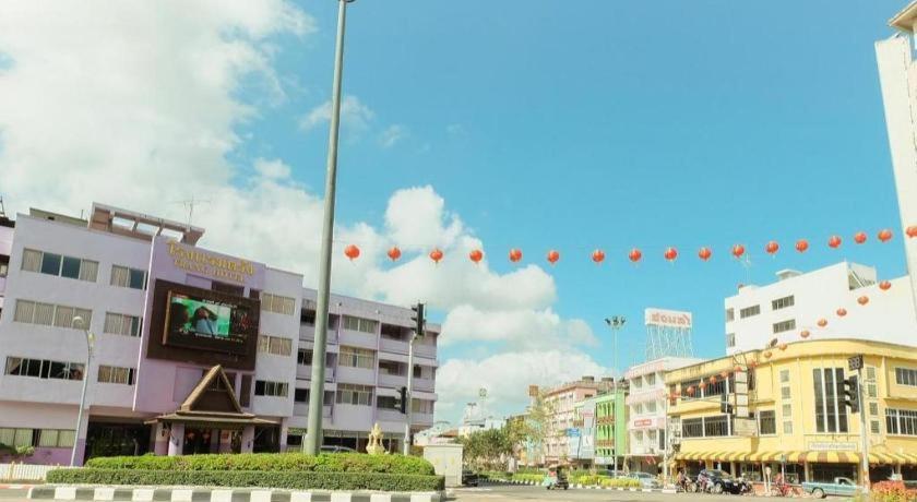 Oyo 565 Trang Hotel المظهر الخارجي الصورة