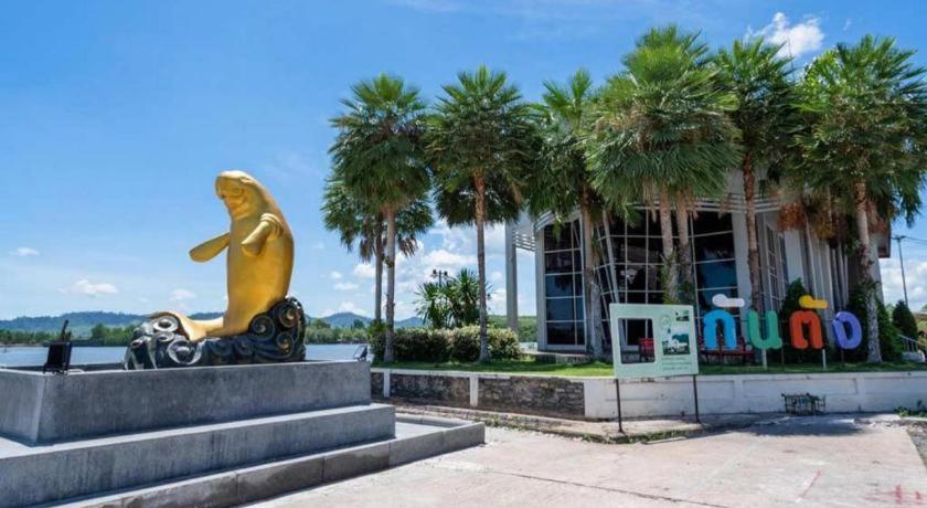 Oyo 565 Trang Hotel المظهر الخارجي الصورة